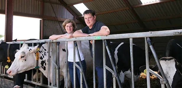 Jan Jaap en Stieneke van Nes, melkveehouders dierenartsenpraktijk Beilen